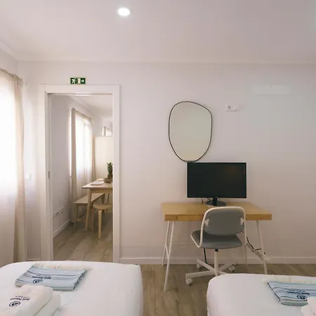 102 - Hut Spot Apartman Peniche